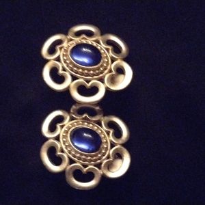 Vintage Clip on earrings